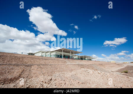 Le radiotélescope ALMA Installation de soutien opérationnel dans l'Atacama OSF Banque D'Images
