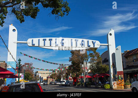 SAN DIEGO, CA - le 12 novembre:la Petite Italie de San Diego a de nombreux magasins, restaurants et café de San Diego en Californie, le 12 novembre 2016. Banque D'Images