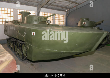 La région de Moscou, Russie - 01 septembre 2015 : l'ancien phare réservoir amphibie type Kami 2 forces armées japonaises dans le musée de véhicules blindés, de Koubinka nea Banque D'Images