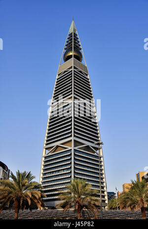 Faisaliyah Tower de l'Arabie Saoudite Banque D'Images