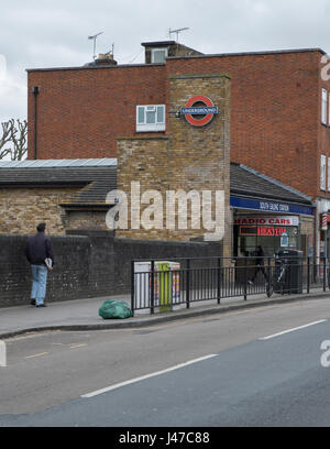 Station South Ealing Banque D'Images