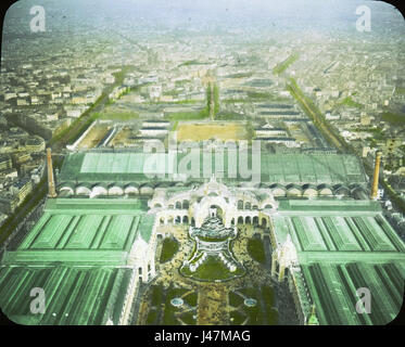 Exposition de Paris Chateau d'eau et Palais de l'électricité, vue aérienne, Paris, France, 1900 Banque D'Images