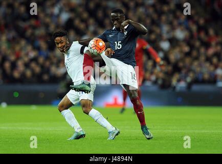 RAHEEM STERLING D'ANGLETERRE est l'Angleterre/France, le stade de Wembley Londres Angleterre 17 Novembre 2015 Banque D'Images