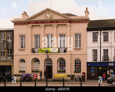 Hôtel de ville historique de la construction de maisons, centre d'information de Ripon Yorkshire du Nord l'une des plus anciennes villes de la Grande-Bretagne Angleterre UK Banque D'Images