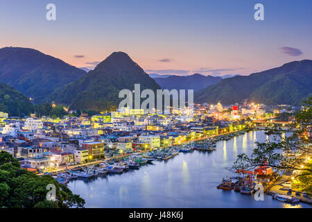 Shimoda, Japon Ville Skyline au crépuscule. Banque D'Images