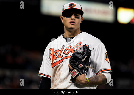 Baltimore, Maryland, USA. 09 mai, 2017. Baltimore Orioles de troisième but Manny Machado (13) au cours de MLB match entre ressortissants de Washington et Baltimore Orioles à l'Oriole Park at Camden Yards de Baltimore, Maryland. Credit : csm/Alamy Live News Banque D'Images