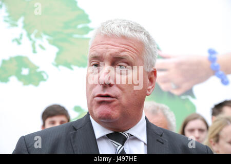 Londres, Royaume-Uni. Le 11 mai, 2017. Ian Lavery MP général du Parti du Travail lance une campagne d'affichage à l'élection. Credit : Dinendra Haria/Alamy Live News Banque D'Images