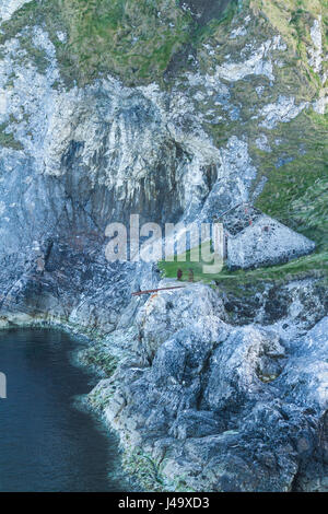 Fisherman's Bothy, Kinbane Castle, N. Irlande Banque D'Images