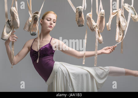 Ballerine blonde et pointes Banque D'Images