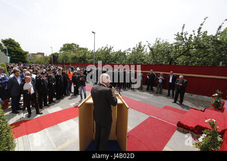 45965 San/Ce, en Italie. Le 11 mai, 2017. Ce matin, à Milan, il y avait l'inauguration du nouveau poste de carabiniers, qui dans le cas sera intitulé le nommé Médaille d'chez Valor Militare Pasquale Santonastaso. Lors de cette cérémonie il y aura les autorités politiques civiles et militaires. Gioacchino Alfano Crédit : Fabio Sasso/Pacific Press/Alamy Live News Banque D'Images