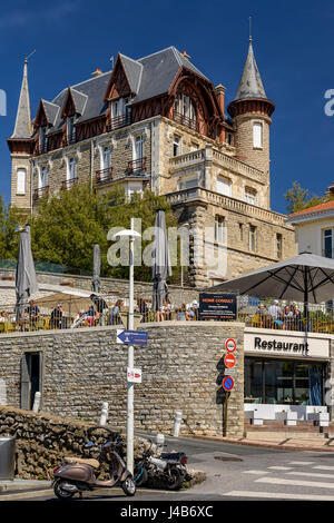 Villa Le Goeland, Biarritz, Pyrenees Atlantiques, France, Europe. Banque D'Images