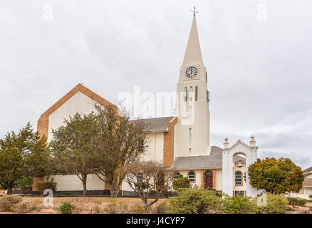 DARLING, AFRIQUE DU SUD - 31 mars 2017 : l'Église Réformée hollandaise dans Darling, une ville dans le domaine de l'Orothamnus zeyheri Province de Western Cape Banque D'Images