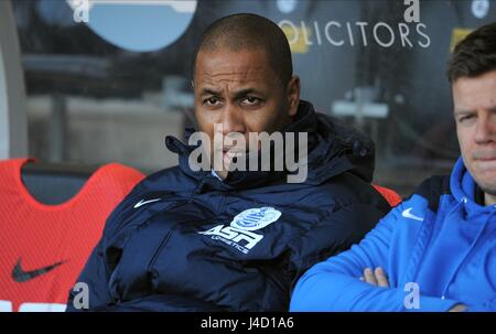 LES FERDINAND Queens Park Rangers FC DIRECTEUR DE Queens Park Rangers FC DIRECTO KC Stadium HULL ANGLETERRE 21 Février 2015 Banque D'Images