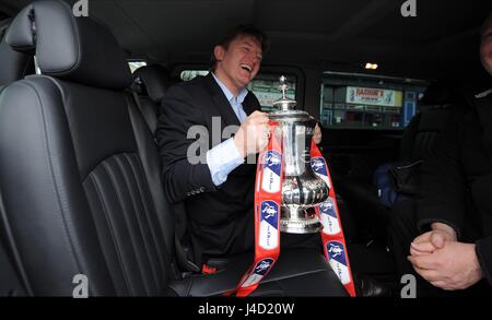 STUART MCCALL EX VILLE BRADFORD BRADFORD CITY V BRADFORD CITY V LECTURE FC VALLEY PARADE BRADFORD EN ANGLETERRE 07 Mars 2015 Banque D'Images