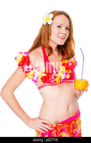 Portrait of a Girl in bikini avec cocktail au studio isolated Banque D'Images