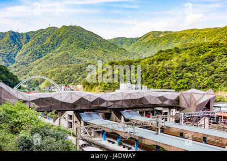 Houtong est une station du Taiwan Railway Administration (TRA) Yilan ligne située dans le district de Ruifang Banque D'Images