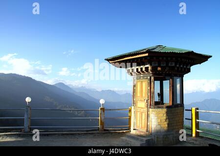 Dochula Pass sur la route de Thimphu à Punaka, Bhoutan Banque D'Images