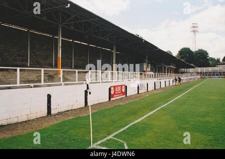 Vue générale du Twerton Park, domicile de Bath City Football Club le 21 juillet 2002 Banque D'Images