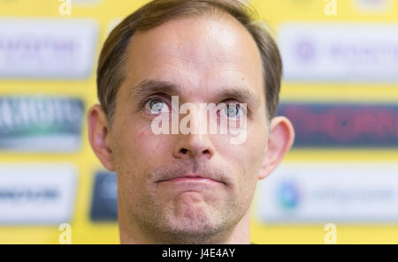 Dortmund, Allemagne. 12 mai, 2017. Le headcoach du Borussia Dortmund, Thomas Tuchel, lors d'une conférence de presse à Dortmund, en Allemagne, le 12 mai 2017. Photo : Guido Kirchner/dpa/Alamy Live News Banque D'Images