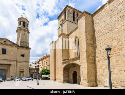 L'Esglesia Vella gothique de Sant Miquel et l'Església de Sant Miquel de la Placa de l'Esglesia, L'Espluga de Francoli, Tarragona, Catalogne, Espagne Banque D'Images