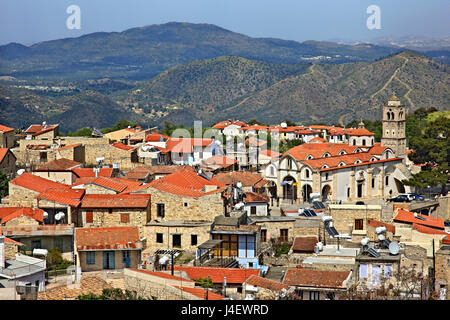 Pano lefkara, l'une des dentelles et broderies traditionnelles de 'villages', district de Larnaca, Chypre. Banque D'Images