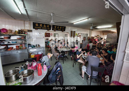 Célèbre restaurant Hainanese chicken rice ball Chung Wah, Malacca, Malaisie Banque D'Images