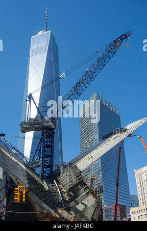 Construction grue vue Westfield World Trade Center New York Manhattan Banque D'Images