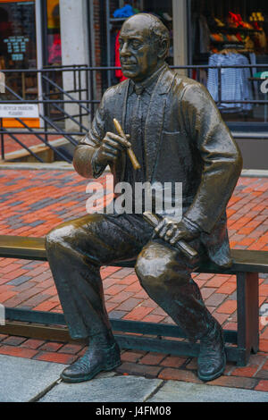 Statue en bronze du nord zone piétonne à Boston - BOSTON , Massachusetts Banque D'Images