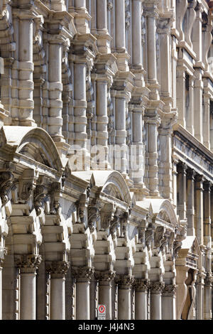 Façades en fonte en Centre-Ville, Montréal, Québec, Canada Banque D'Images