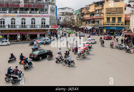 La congestion du trafic à Hanoi Vietnam Banque D'Images