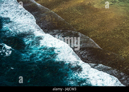 Vue aérienne de ocean surf Banque D'Images