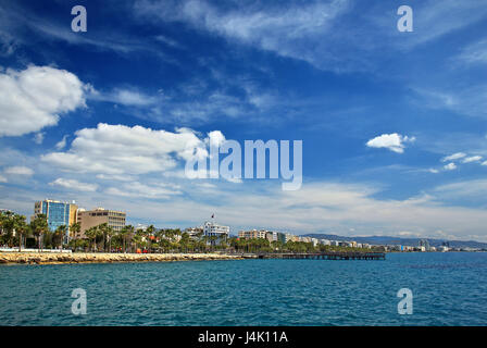 Le front de mer de Limassol (Chypre), Lemessos ville. Banque D'Images