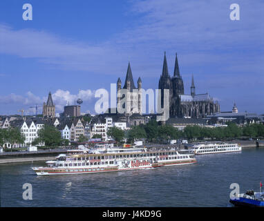 Allemagne, Hambourg, Cologne, vue sur la ville, le Rhin, les navires à l'extérieur, ville, vue, Skyline, cathédrales, la cathédrale de Cologne, église, rivière, la navigation, les navires, les maisons de vacances, maisons d'habitation Banque D'Images