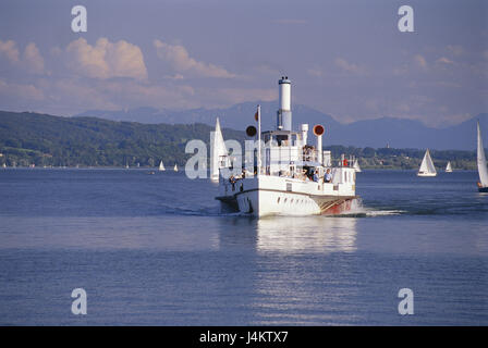 L'Allemagne, la Haute-Bavière, à Dießen am Ammersee, steamboat Europe, Bavière, angle du prêtre, cinq-Lake Country, lac, tourisme, navire à vapeur, radian, maison de navire, navire d'excursion, voyage en bateau à vapeur, roue à augets steamboat, arrière-plan, les montagnes, Benediktenwand, temps de loisirs, l'été Banque D'Images