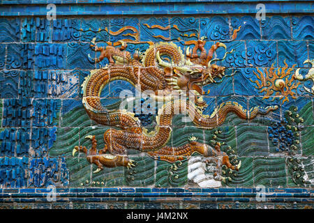 Nine-Dragon Wall (1392), Datong, Shanxi, Chine Banque D'Images