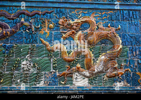 Nine-Dragon Wall (1392), Datong, Shanxi, Chine Banque D'Images