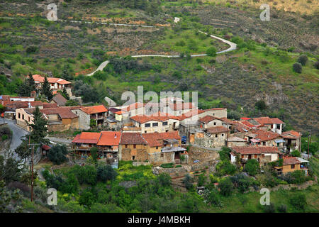 Lazanias village, l'un des plus beaux villages de montagne préservé et de Chypre, dans le district de Nicosie (Lefkosia) Banque D'Images