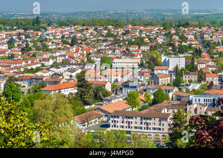 Paysage urbain d'Angoulême, France Banque D'Images