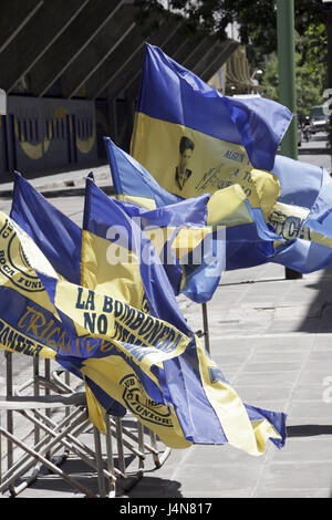 L'ARGENTINE, Buenos Aires, La Boca, football, ventilateur article, drapeaux, Banque D'Images