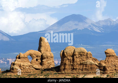 Les USA, Utah, Arches national park, Turret Arch, Banque D'Images