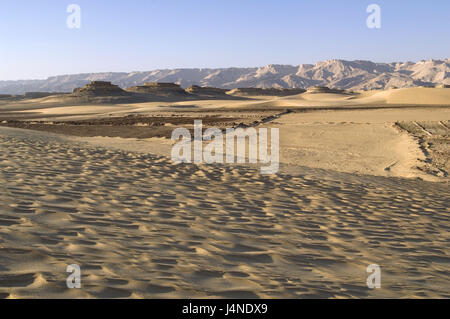 L'Egypte, désert, Dakhla oasis, désert, montagne Banque D'Images