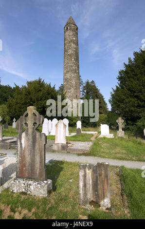 L'Irlande, Leinster, comté de Wicklow, Glendalough, tour ronde, cimetière, Banque D'Images