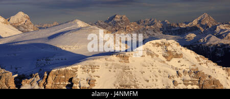 L'Italie, Tyrol du Sud, les Dolomites, le Piz gust, Tofana Tu Rozes, Sorapis, Antelao, Banque D'Images