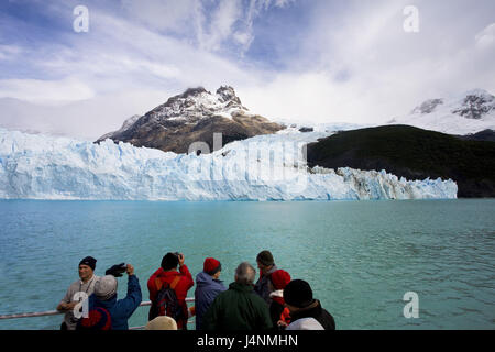 L'Argentine, Patagonie, Lago Argentino, glacier Spegazzini Glacier, langue, voile, touristiques, le modèle ne libération, Banque D'Images