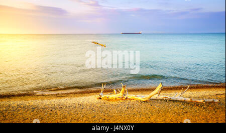 Plage sur le lac Supérieur en Whitefish Point, Michigan, Upper Peninsula Banque D'Images