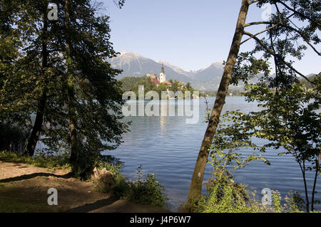 La Slovénie, Bled, Marien's Church, Veldeser lac, rive, façon, Banque D'Images