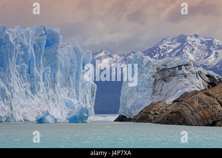 L'Argentine, Patagonie, Lago Argentino, Glaciar Perito Moreno Glacier, langue, escarpe, Banque D'Images
