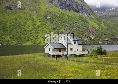 La Norvège, les îles Lofoten, maison d'habitation, Banque D'Images