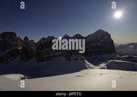 Italie, province de Belluno, les Dolomites, Lagazuoi, Tofana Tu Rozes, Toffanamassiv, pleine lune, Banque D'Images