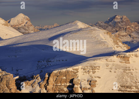 L'Italie, les Dolomites, le Piz gust, Sellagruppe Tofana, Tu Rozes, Sorapis, Banque D'Images